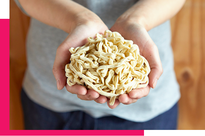 手もみちぢれ麺